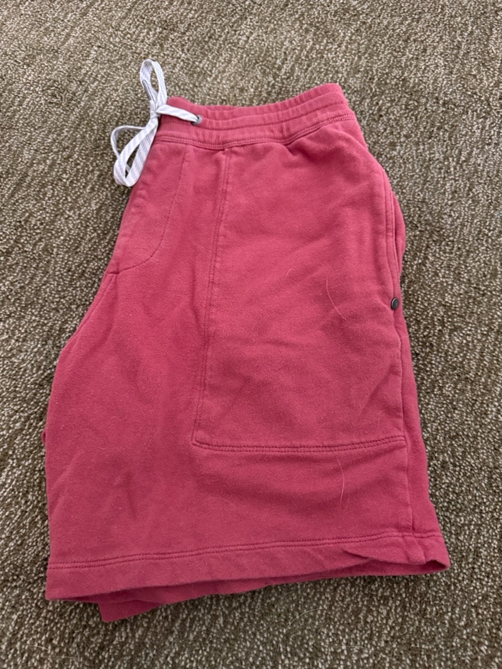 Vuori Men's Rose-Red Athletic Drawstring Shorts